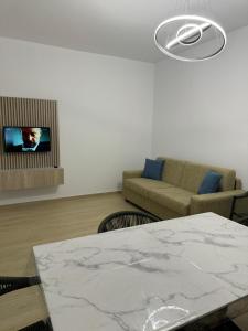 Hi Mare Apartments 1