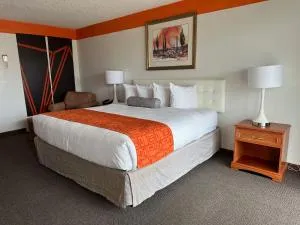 Howard Johnson by Wyndham Gallup - St. Michaels