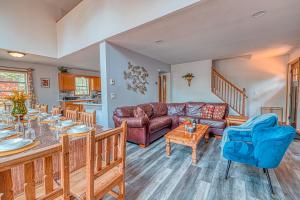 Grand Antilia - 6BR w Hot Tub,GameRoom & BonusRoom