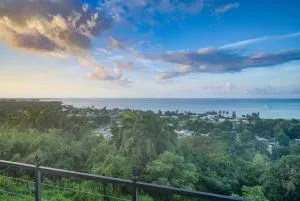 Villa del Enseuno- Pristine View and Infinity Pool - Playa Fortuna