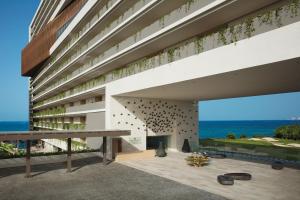 Dreams Vista Cancun Golf & Spa Resort -Inclusive