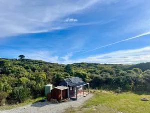 Cape Foulwind Clifftop Cabin - Charleston