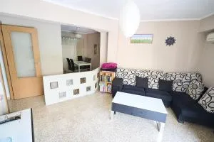 Piso céntrico, muy bien ubicado - Chiva