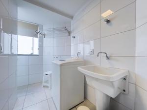 Piscina, churrasqueira, garagem, sauna e academia!