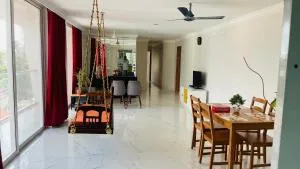 Rajamandiram 3BHK AC Apartment in Trivandrum Central - Chacka