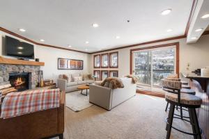 2 Bedroom Residence In The Heart Of Beaver Creek Village - Ski In, Ski Out