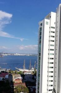 Luxury Apartment - Stunning Sea View