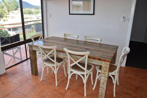 Paragon Apartment 7 - Bring your own linen.