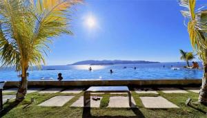 JQ Jesselton Quay Little Angel Homestay New CitySeaview LV29 Netflix 6pax