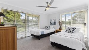 2 - 2 Cooloon St, Hawks Nest