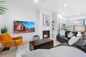 Downtown Lux Townhouse 3BD 3BA - بونتيفول
