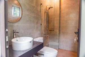 Sol Cottage Garden and Retreat