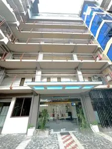 麦克坦查姆贝赫酒店 - Gun-ob