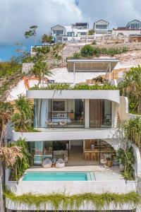 Villa Amanecer - Stunning 3BR Villa with Ocean View in Bingin!