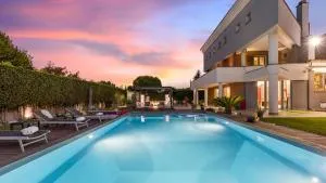 VILLA TIBERIO 6&2, Emma Villas - فليتري