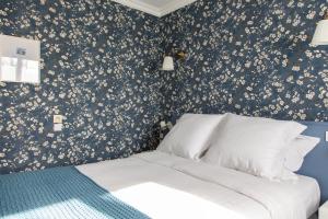 Hotels Hotel Sedrez : Chambre Double avec Salle de Bains Privative
