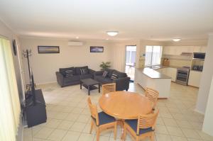 Blue Ocean Villa 7 - Kalbarri, WA