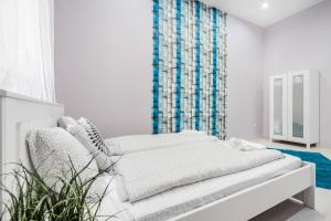 Cozy 2 BR 2 Bathroom Apartment in the city centre