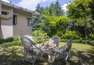 Alaya Stays 4 BHK With Garden & Lake View - Irayna