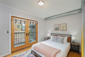 Comfy Casual Near Gondola & Main Street! Needle Rock 3 condo
