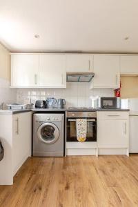 Beautiful flat in Morden near Wimbledon
