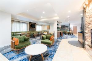Fairfield Inn Suites Brunswick