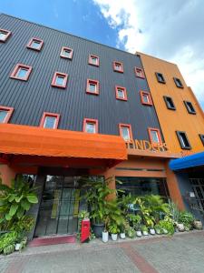 Anders Arjuna Selatan