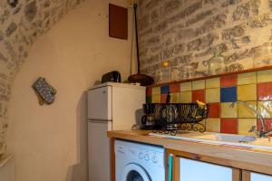 Maisons de vacances Gite Gite La Bastide 2/4 personnes a Sauveterre : photos des chambres