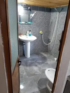 Bujtina Kashnjeti te Lush Zefi - Curraj i Epërm