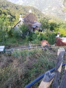 Bujtina Kashnjeti te Lush Zefi