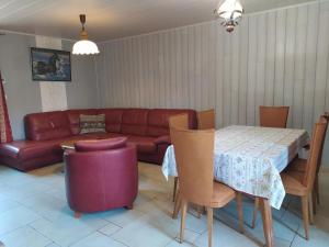 Maisons de vacances Gite de 12 personnes a molines : photos des chambres