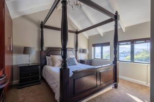 2 x Bedroom Loft apartment!