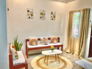 RRJ Bungalow 1Br, 2Aircon 4 minutes walk to the beach