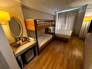 Standard Triple Room room in Faros Hotel Old City - Special Category