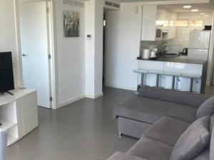 Modern 2 bed Apartment with sea views, Bonanza