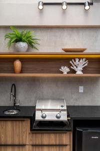 Duplex completíssimo a duas quadras da praia