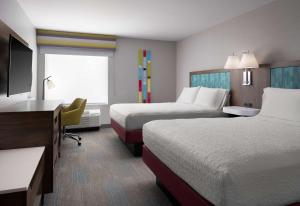 Room with Two Queen Beds - Non-Smoking room in Hampton Inn San Diego/Del Mar
