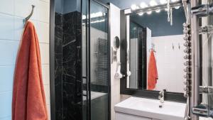 Authentic Amsterdam Bed and Breakfast Rai