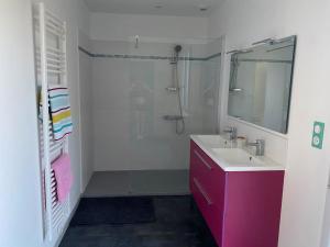 Appartements maison centre ville avec jardin partage : photos des chambres