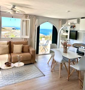 Vistas al mar en primera linea - Ubytování bez kategorie ve městě Cala'n Forcat