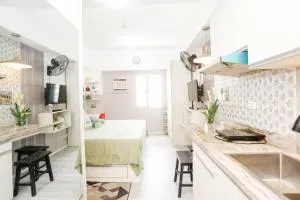 Molly's place in Sunvida Tower G29-SM City Cebu - Mabolo