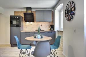 Nur 200 Meter zum Strand mit Salzwasserpool, Fahrräder, Sonnenterrasse