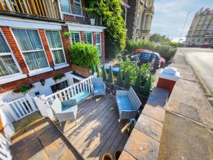 Granville Apartment