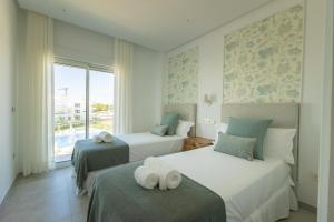 Costa Ballena Deluxe Seafront by Valcambre