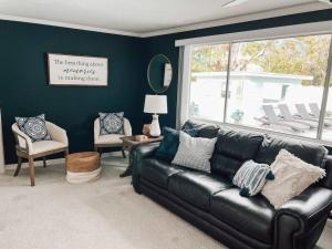 Rhodes Retreat - Entire house