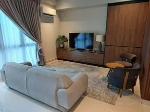 Lake Point Cyberjaya - Kampong Pulau Meranti