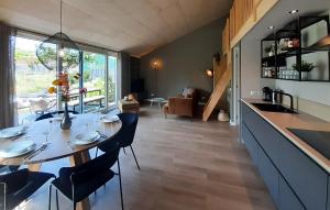 Lovely Home In Oostwoud With Wifi