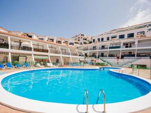 52 Vivid Chipeque Los Cristianos