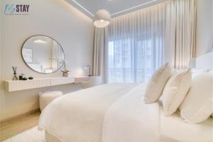 Luxurious 1BR Blvd Central Tower