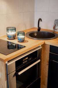 Von Aghte Small Studio